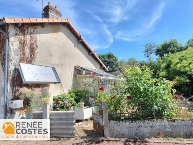 Maison 3 pièces 81 m² · à Château-Garnier · 81 m² · 15 900 €